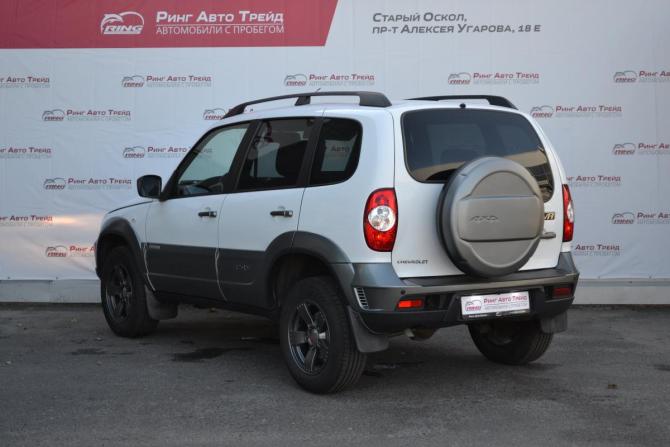 Chevrolet Niva I Рестайлинг с пробегом 2018 года, цена 740 000 рублей, 161980 км, внедорожник, Автокод Объявления