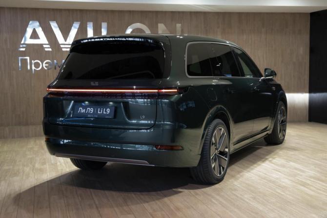 Новый Li Auto (Lixiang) L9 I Рестайлинг 2026 года, цена 12 090 000 рублей, внедорожник, Автокод Объявления
