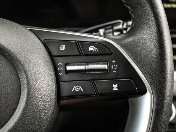 Hyundai Elantra VII (CN7) Рестайлинг с пробегом 2023 года, цена 2 099 000 рублей, 56987 км, седан, Автокод Объявления