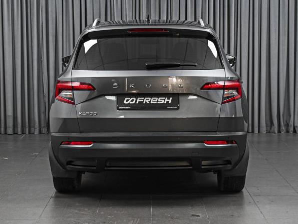 Skoda Karoq I с пробегом 2020 года, цена 2 423 540 рублей, 81149 км, внедорожник, Автокод Объявления