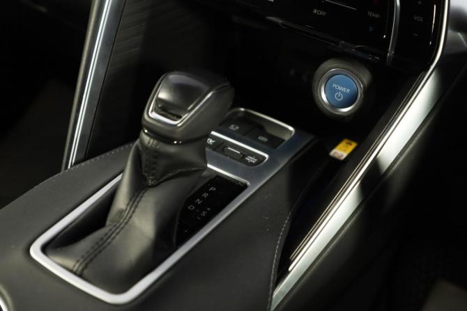 Toyota Harrier IV (XU80) с пробегом 2022 года, цена 4 799 000 рублей, 72200 км, внедорожник, Автокод Объявления