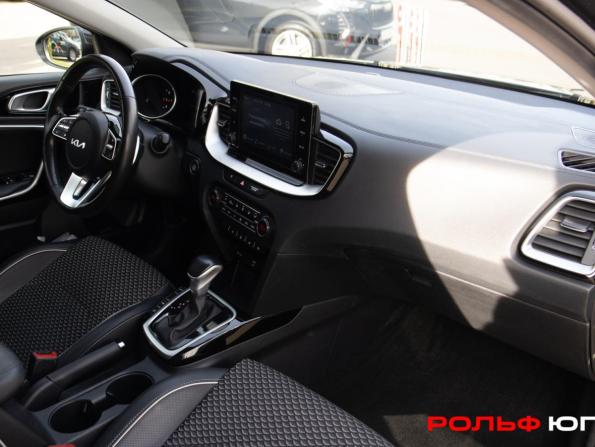 Kia Ceed III Рестайлинг с пробегом 2022 года, цена 1 848 000 рублей, 115349 км, универсал, Автокод Объявления