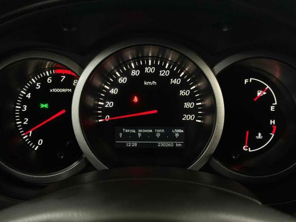 Suzuki Grand Vitara II Рестайлинг с пробегом 2011 года, цена 850 000 рублей, 230259 км, внедорожник, Автокод Объявления