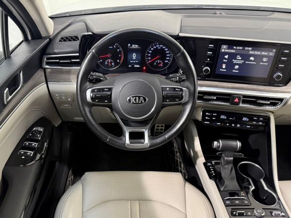 Kia K5 III с пробегом 2021 года, цена 2 799 800 рублей, 42000 км, седан, Автокод Объявления