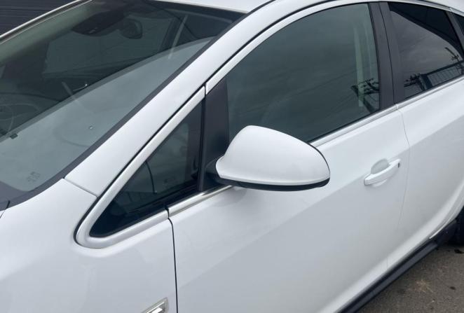 Opel Astra J с пробегом 2012 года, цена 740 000 рублей, 205200 км, хэтчбек, Автокод Объявления