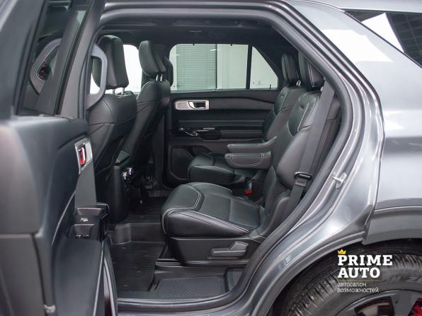 Ford Explorer VI с пробегом 2022 года, цена 7 699 000 рублей, 1200 км, внедорожник, Автокод Объявления