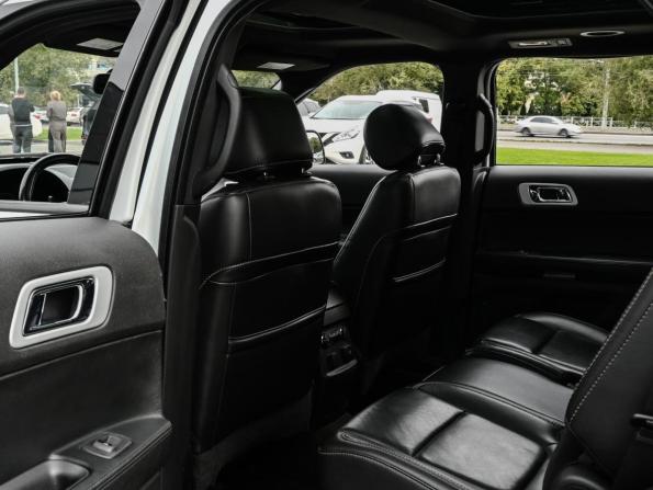 Ford Explorer V с пробегом 2013 года, цена 1 609 000 рублей, 216845 км, внедорожник, Автокод Объявления