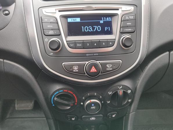 Hyundai Solaris I Рестайлинг с пробегом 2016 года, цена 1 099 000 рублей, 99368 км, седан, Автокод Объявления