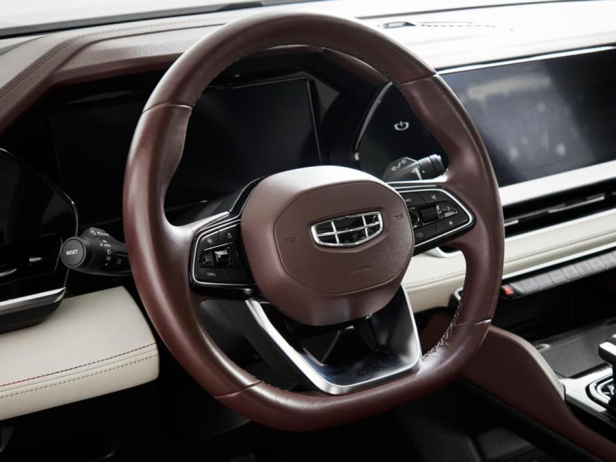 Geely Monjaro I Москва  - изображение 14