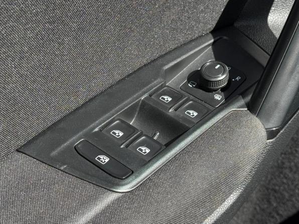 Volkswagen Tiguan II Рестайлинг с пробегом 2021 года, цена 2 540 000 рублей, 116641 км, внедорожник, Автокод Объявления