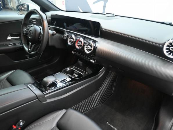 Mercedes-Benz A-Класс IV (W177) с пробегом 2020 года, цена 3 049 900 рублей, 80000 км, седан, Автокод Объявления