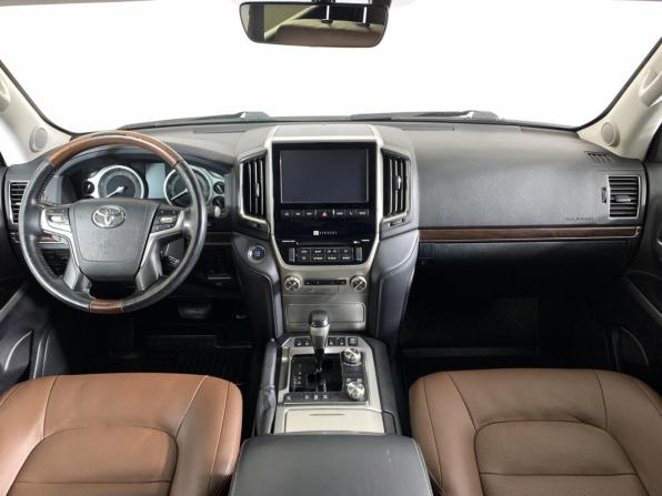 Toyota Land Cruiser 200 Series Рестайлинг 2 с пробегом 2016 года, цена 4 300 000 рублей, 254053 км, внедорожник, Автокод Объявления