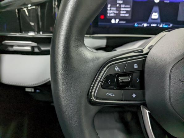 Geely Atlas II с пробегом 2024 года, цена 2 990 000 рублей, 25776 км, внедорожник, Автокод Объявления
