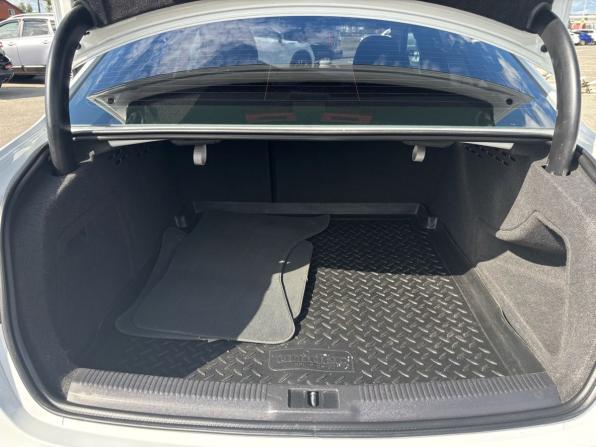 Audi A4 IV (B8) Рестайлинг с пробегом 2014 года, цена 1 359 000 рублей, 181660 км, седан, Автокод Объявления