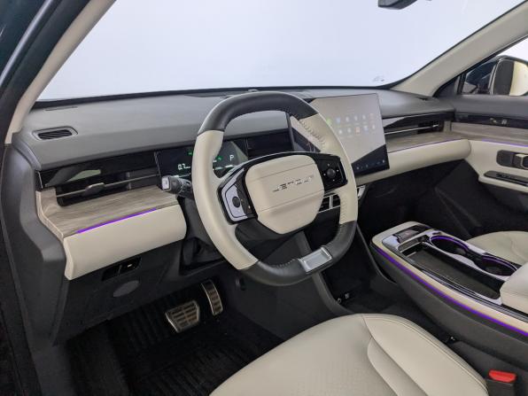 JETOUR DASHING I с пробегом 2024 года, цена 2 250 000 рублей, 25933 км, внедорожник, Автокод Объявления