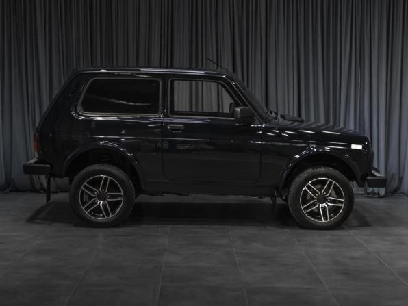 Lada (ВАЗ) Niva Legend с пробегом 2024 года, цена 1 019 000 рублей, 15555 км, внедорожник, Автокод Объявления