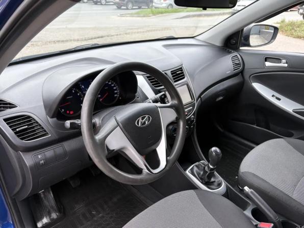 Hyundai Solaris I с пробегом 2012 года, цена 595 000 рублей, 206956 км, седан, Автокод Объявления