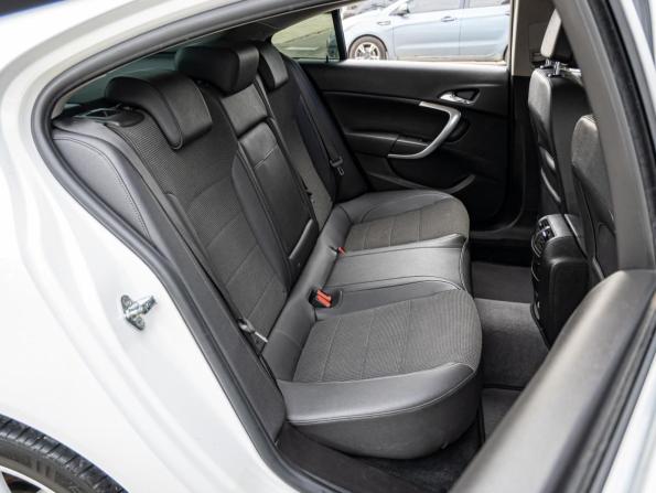 Opel Insignia I с пробегом 2012 года, цена 910 000 рублей, 279200 км, лифтбек, Автокод Объявления