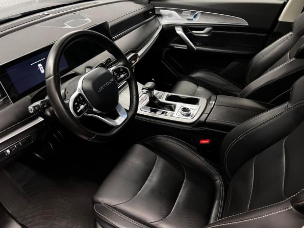 JETOUR X70+ I Рестайлинг с пробегом 2024 года, цена 2 270 000 рублей, 32400 км, внедорожник, Автокод Объявления