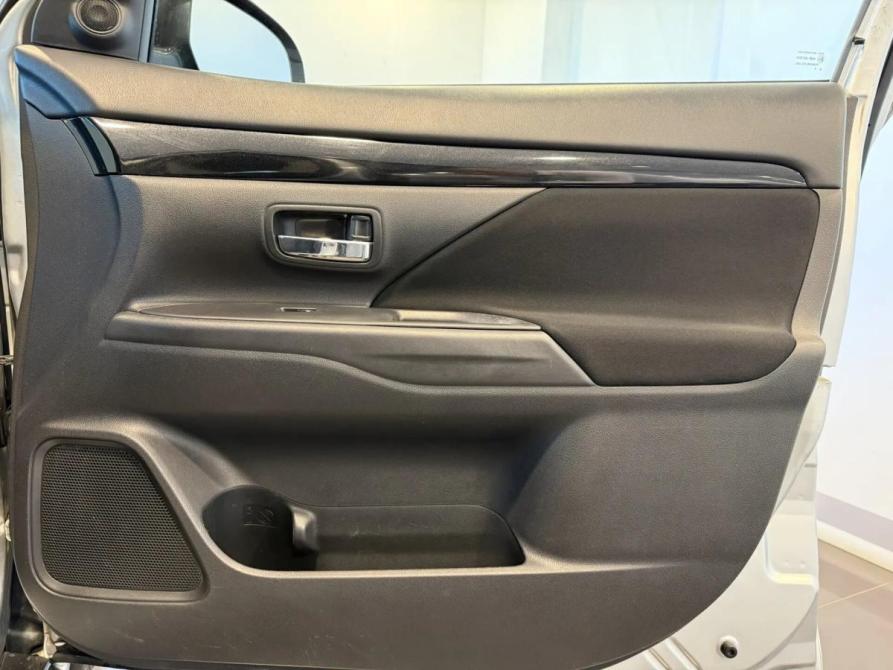 Mitsubishi Outlander III Рестайлинг 3 Подольск  - изображение 12