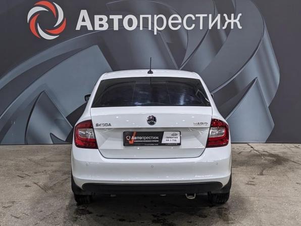 Skoda Rapid I Рестайлинг с пробегом 2017 года, цена 1 149 000 рублей, 97183 км, лифтбек, Автокод Объявления