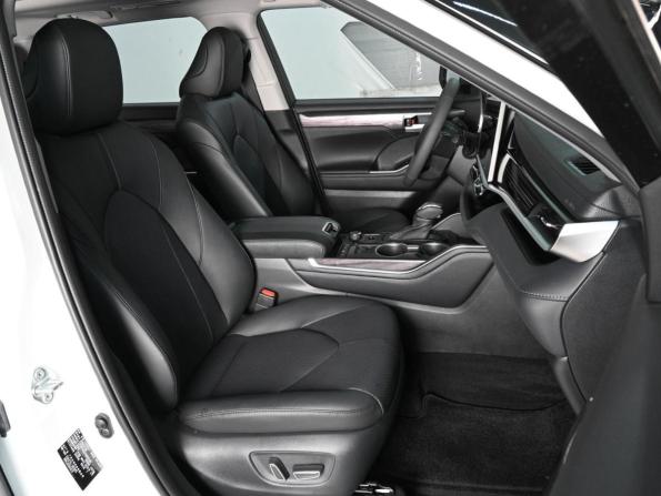 Toyota Highlander IV (XU70) с пробегом 2026 года, цена 5 999 000 рублей, 48 км, внедорожник, Автокод Объявления
