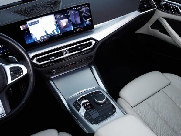 BMW 4 серии G22 G23 G26 с пробегом 2023 года, цена 8 999 000 рублей, 31700 км, кабриолет, Автокод Объявления