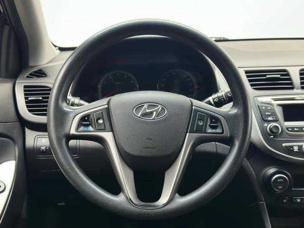 Hyundai Solaris I Рестайлинг с пробегом 2016 года, цена 1 009 000 рублей, 139527 км, седан, Автокод Объявления