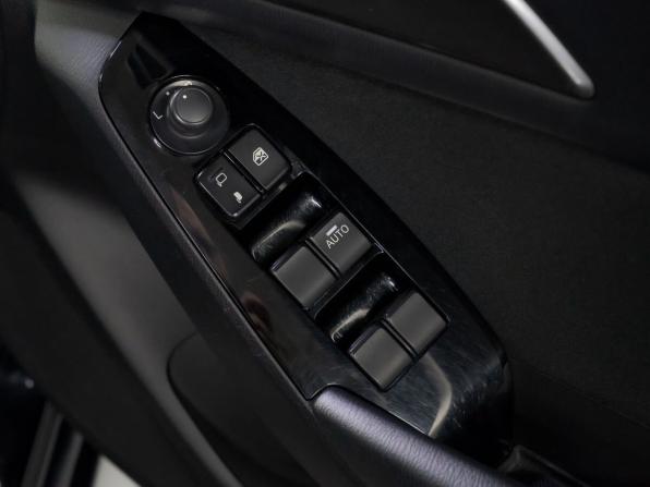 Mazda Axela III Рестайлинг с пробегом 2019 года, цена 1 365 000 рублей, 91667 км, хэтчбек, Автокод Объявления