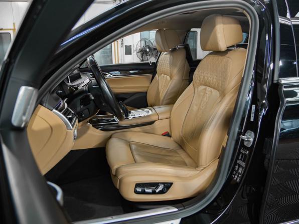 BMW 7 серии VI (G11/G12) Рестайлинг с пробегом 2020 года, цена 6 850 000 рублей, 89766 км, седан, Автокод Объявления