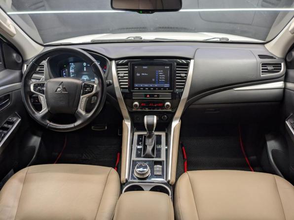 Mitsubishi Montero Sport III Рестайлинг с пробегом 2022 года, цена 3 800 000 рублей, 49027 км, внедорожник, Автокод Объявления