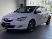 Opel Astra J Уфа  - изображение 23