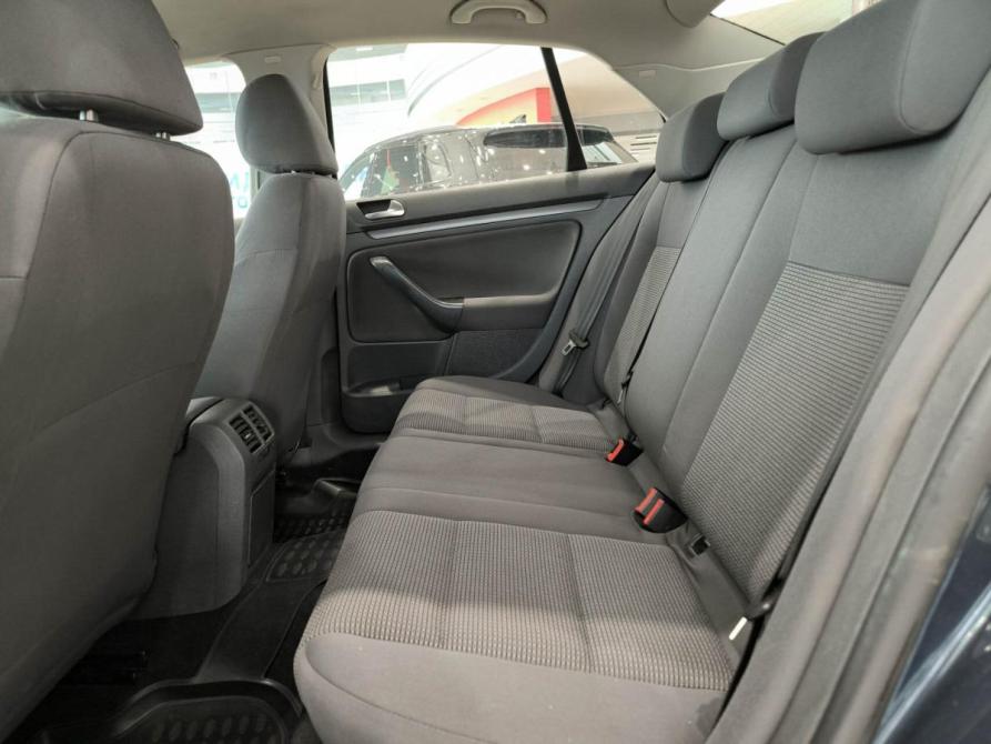 Volkswagen Jetta V Казань  - изображение 15