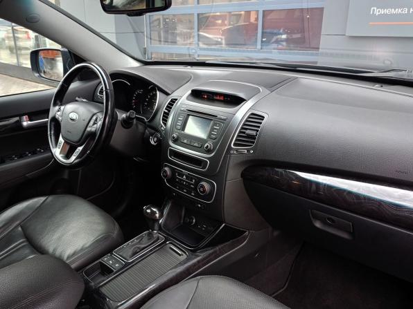 Kia Sorento II Рестайлинг с пробегом 2019 года, цена 2 380 000 рублей, 85399 км, внедорожник, Автокод Объявления