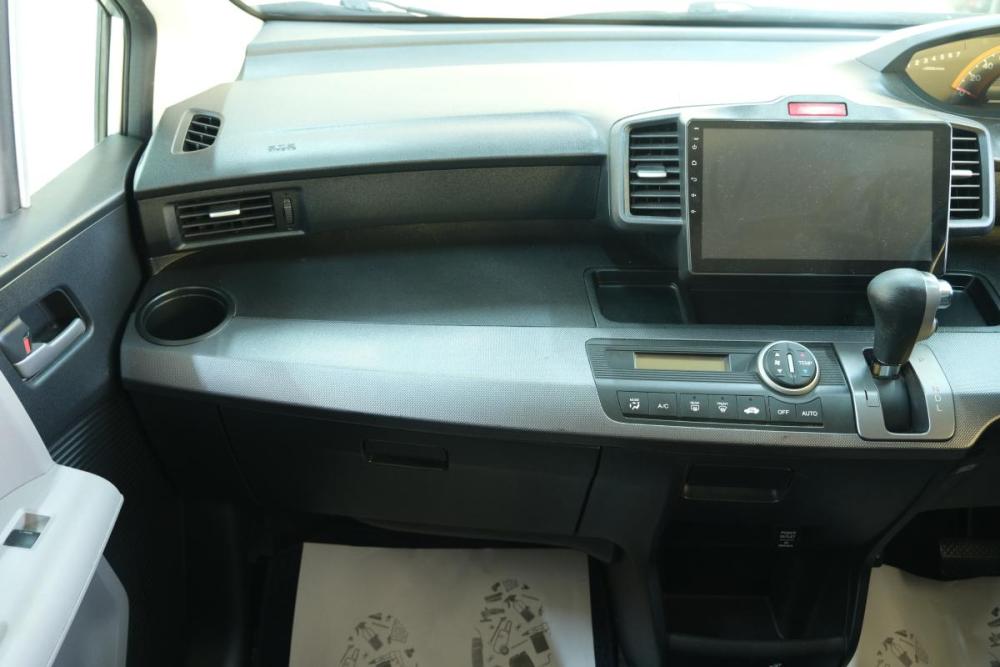 Honda Freed I Омск  - изображение 17