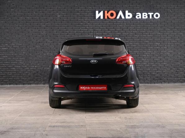 Kia Ceed II с пробегом 2012 года, цена 1 100 000 рублей, 194633 км, хэтчбек, Автокод Объявления
