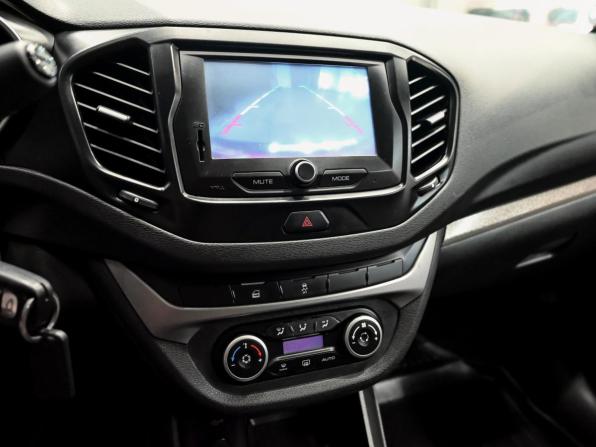Lada (ВАЗ) Vesta I с пробегом 2017 года, цена 800 000 рублей, 114285 км, седан, Автокод Объявления