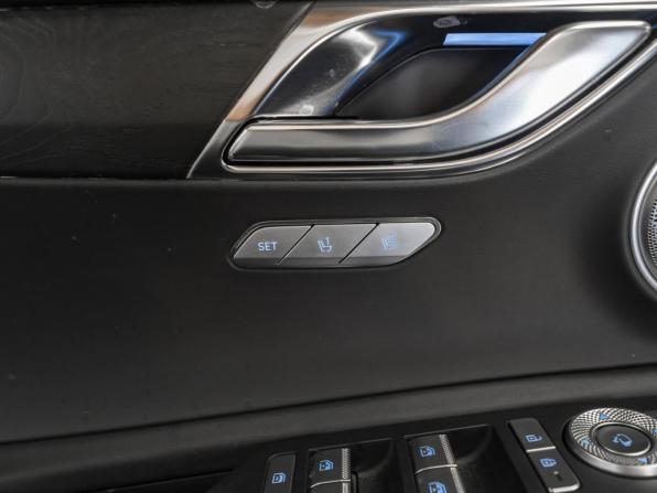 Genesis GV80 I с пробегом 2021 года, цена 7 900 000 рублей, 12848 км, внедорожник, Автокод Объявления