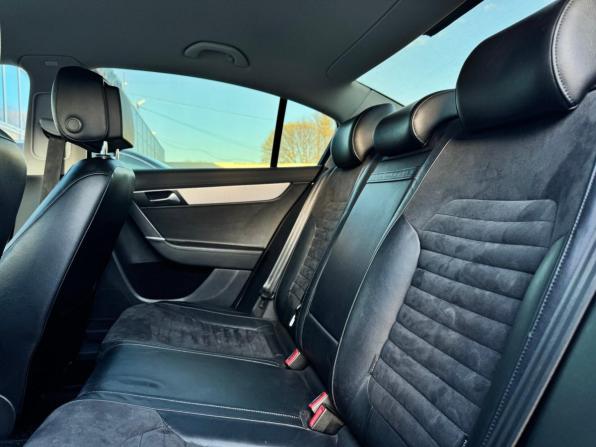 Volkswagen Passat B7 с пробегом 2012 года, цена 1 150 000 рублей, 199952 км, седан, Автокод Объявления