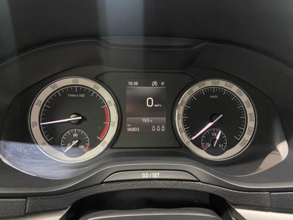 Skoda Karoq I с пробегом 2021 года, цена 2 290 000 рублей, 96902 км, внедорожник, Автокод Объявления