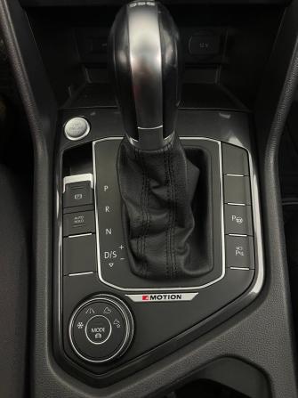 Volkswagen Tiguan II с пробегом 2018 года, цена 2 549 000 рублей, 149993 км, внедорожник, Автокод Объявления