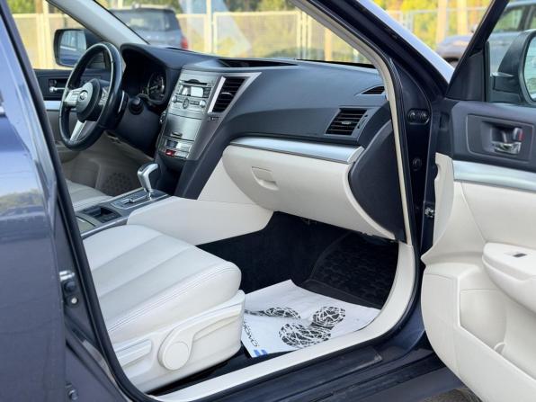 Subaru Outback IV с пробегом 2010 года, цена 899 000 рублей, 302345 км, универсал, Автокод Объявления