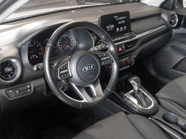 Kia Cerato IV с пробегом 2021 года, цена 2 310 100 рублей, 70271 км, седан, Автокод Объявления