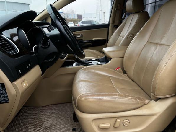 Kia Carnival III с пробегом 2018 года, цена 2 329 500 рублей, 151161 км, минивэн, Автокод Объявления