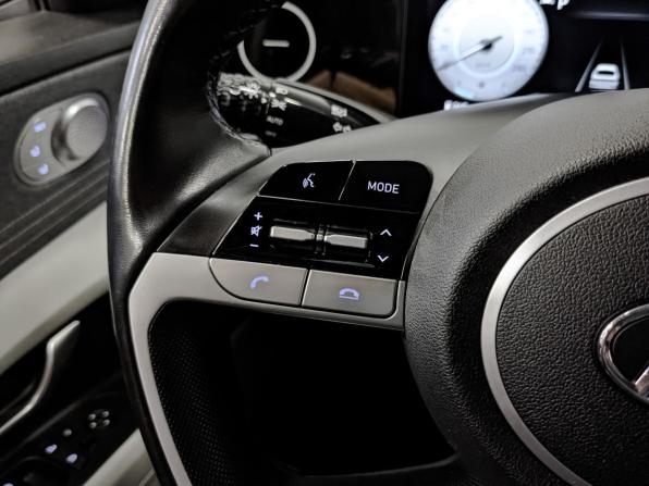 Hyundai Avante VII с пробегом 2020 года, цена 1 750 000 рублей, 100399 км, седан, Автокод Объявления