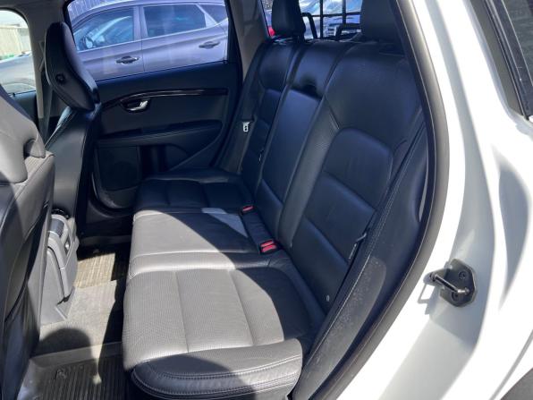 Volvo XC70 II Рестайлинг с пробегом 2013 года, цена 1 549 000 рублей, 169579 км, универсал, Автокод Объявления