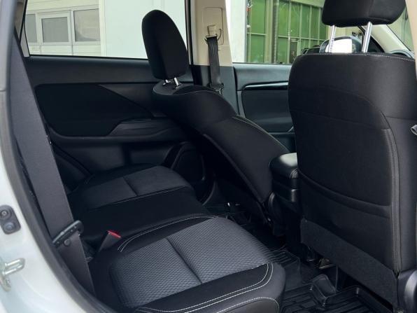 Mitsubishi Outlander III Рестайлинг 3 с пробегом 2021 года, цена 2 195 000 рублей, 55000 км, внедорожник, Автокод Объявления