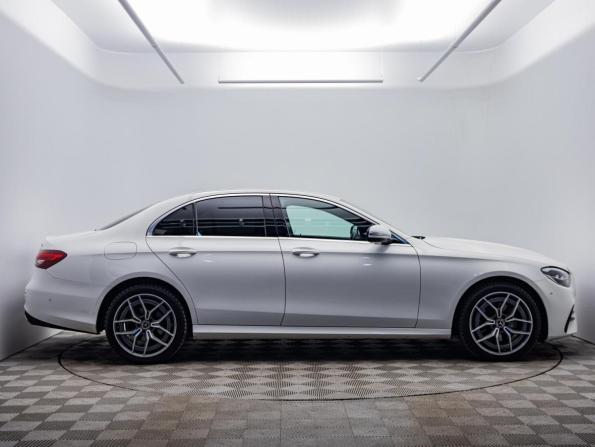 Mercedes-Benz E-Класс V (W213 S213 C238) Рестайлинг с пробегом 2021 года, цена 4 396 000 рублей, 98469 км, седан, Автокод Объявления