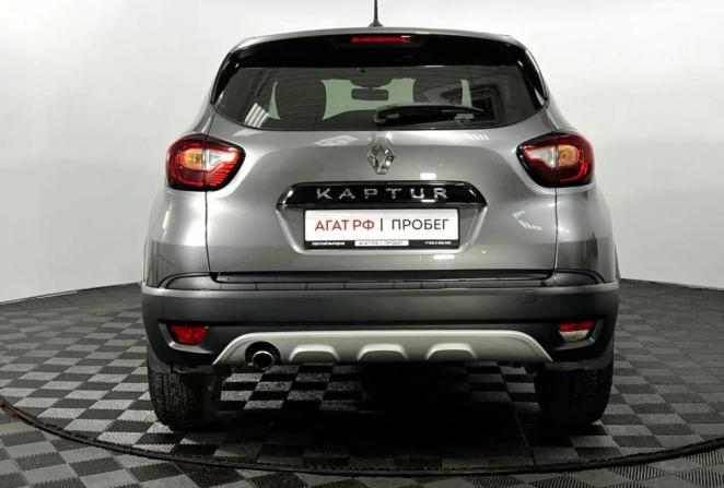 Renault Kaptur I Рестайлинг с пробегом 2021 года, цена 1 700 000 рублей, 56768 км, внедорожник, Автокод Объявления
