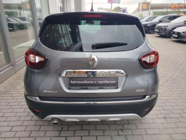 Renault Kaptur I с пробегом 2018 года, цена 1 435 000 рублей, 115694 км, внедорожник, Автокод Объявления